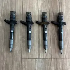 23670-19995 インジェクター 4個セット　ハイエース　1GD 新品インジェクター 4本 ハイエース 23670-39095 純正同等品