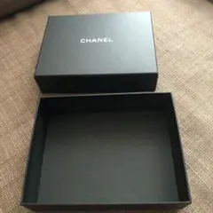 美品シャネル財布空箱