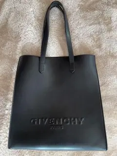 【早い者勝ち！】希少 givenchy(ジバンシー ) トートバッグ 黒 GIVENCHY ジバンシー トートバッグ レザー ブラック 【473】 の