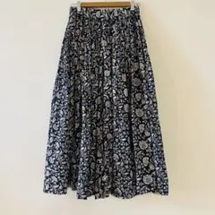 【新品未使用】人気完売品　北欧暮らしの道具店　ソワ　Soi-e 花柄スカート Soi-e / ソワ / 花柄コットンスカート - 北欧、暮らしの道具店