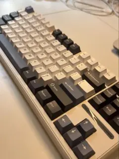 AURA F87 Pro ゲーミングキーボード