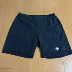 【美品】デサント バレーボールパンツ ブラック XAサイズ