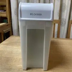 Item thumbnail for item 255f60ff-cf3a-4f07-b52e-94cd51cc691e