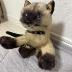 セキグチ 猫のぬいぐるみ