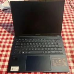 ASUS Zenbook 14 OLED 本体
