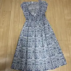 Item thumbnail for item 2368e3c6-0ed3-40e9-b16b-01fe1ce7d1e8