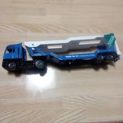 Item thumbnail for item be80dc96-264b-43d5-8c6b-7ab2ae487a0f