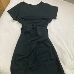オンワード黒ワンピース