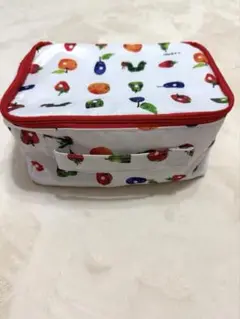 はらぺこあおむしおむつポーチ