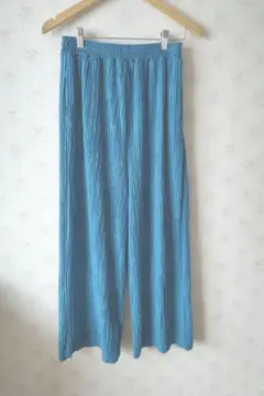 ☆ローリーズファーム プリーツ ワイドパンツ ゆったり ブルー美品☆