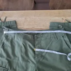 オリーブグリーン ワークパンツ 調整可能ウエスト