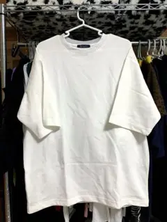 襟もとリブ切替Tシャツ.シンプルなのにオシャレ.ホワイト.シンプル.