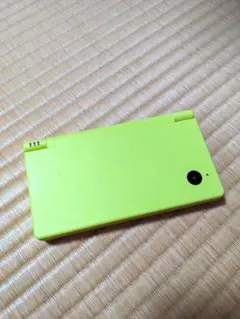 Nintendo DS lite ライムグリーン本体