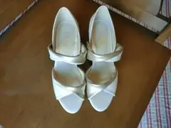 【未使用オープントゥシューズ】 シャンパンゴールド