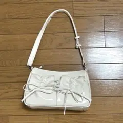 Item thumbnail for item 35e4455b-04af-4fc8-8c8c-ad8317f5f527