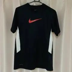 ナイキ Tシャツ スポーツウエア