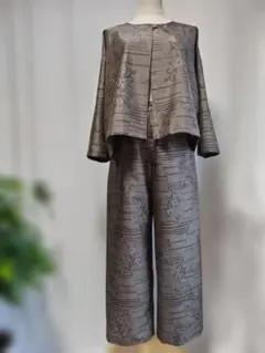 Item thumbnail for item 09460ed5-8e7b-412e-876f-c4eee76c2301