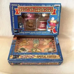 ワンピース予約特典 スペシャルエディション　ピンバッジ＆フィギュア