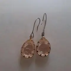 カラーストーンピアス