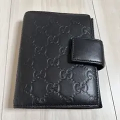 GUCCI ブラックレザー手帳 GGパターン