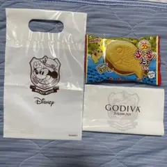 ミッキー　GODIVAコラボ　バック