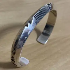 ナバホ　ノーバートペシュラカイ　NAVAJO バングル　フィッシュテール ナバホ ノーバートペシュラカイ NAVAJO バングル フィッシュテール