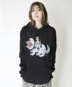 【美品】candy stripper アミゴルゴンのフーディー添え