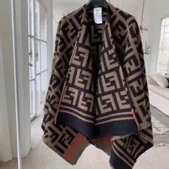 美品 FENDI フェンディ ズッカ FF柄 ショール ストール ポンチョ