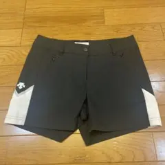 デサントゴルフ　DESCENTE レディース ショートパンツ　S　ブラック