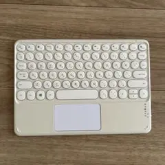 アイボリー ワイヤレスキーボード タッチパッド搭載