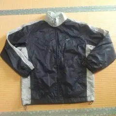 Nike ナイロンジャケット 黒　ドローコード　フード　テック系　Archive
