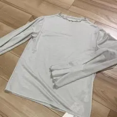 【新品】ノエラ　カットソー　ライトグレー　ラメ【キャミソール付き】