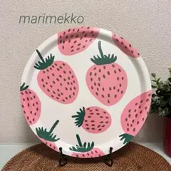 美品　マリメッコ マンシッカ いちご柄　トレイ　Marimekko 北欧 マリメッコ マンシッカ いちご トレイ☆トレー フィンランド限定