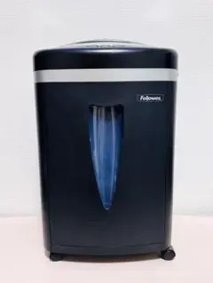 Item thumbnail for item 166137b2-3b10-49fb-9251-5cf5e77e0a6a