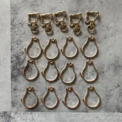 Item thumbnail for item 5972551f-79ff-4806-91d0-856f5ab12f1c