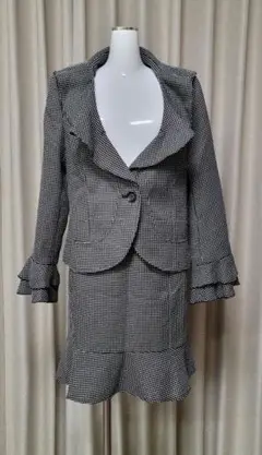 Item thumbnail for item cf1eaccb-8a7a-4b45-9ef1-abf98068b25c