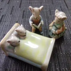 ミニチュア　置き物　ねずみの家族　陶器