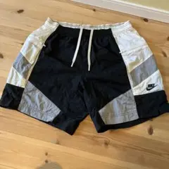 NIKE ショートパンツ Lサイズ
