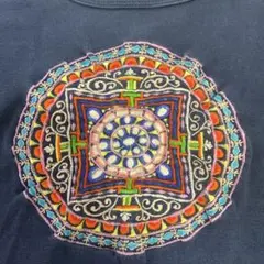 ネパール製　曼荼羅　マンダラ　刺繍入りネイビーTシャツ　Sサイズ