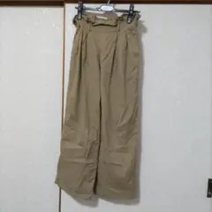 GU ハイウエストワイドパンツ ベージュ M