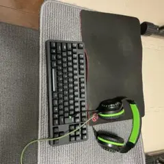 キーボード ヘッドホン マウスパッドセット