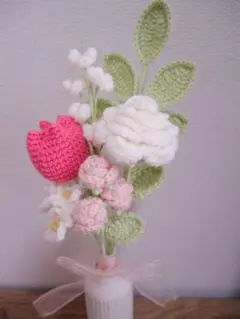 枯れない花束　毛糸の花　ブーケ　かぎ編み　あみぐるみ　プレゼント