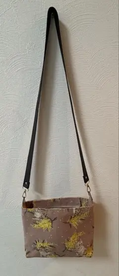 猫柄ショルダーバッグ