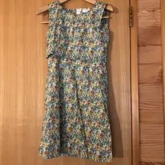 BEAMS LIGHTSリバティ花柄ノースリーブワンピース