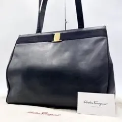 ✨美品✨フェラガモ トートバッグ ヴァラリボン A4可能 レザー ネイビー