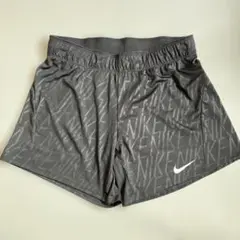 【美品】NIKE ナイキ　ランニングショートパンツトレーニングパンツ【S】