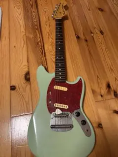 【希少】Fender Japan Mustang 赤の気絶ムス Char 希少】Fender Japan Mustang 赤の気絶ムス Char - メルカリ