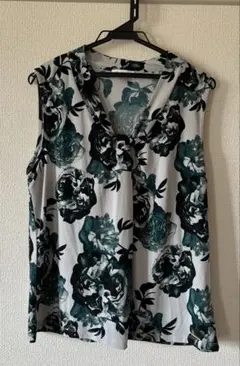 Calvin Klein フラワーノースリーブ L カルバンクライン　トップス