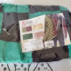 鬼滅の刃 竈門禰豆子 胡蝶しのぶ 着る毛布 しまむら Mサイズ コスプレ 羽織り 71YEKnmqZmS._UY350_.jpg