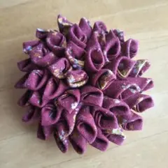 ハンドメイド ブラウンブローチ